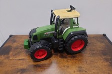 Bruder Traktor Fendt Vario 926