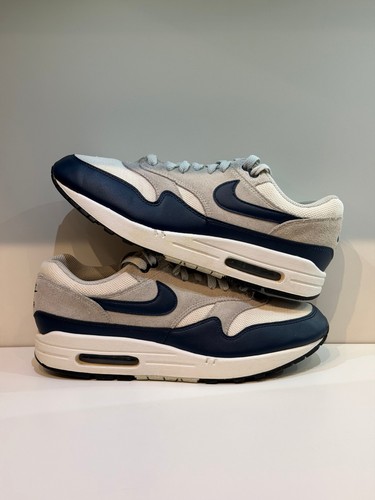 Nike air max - air, essential