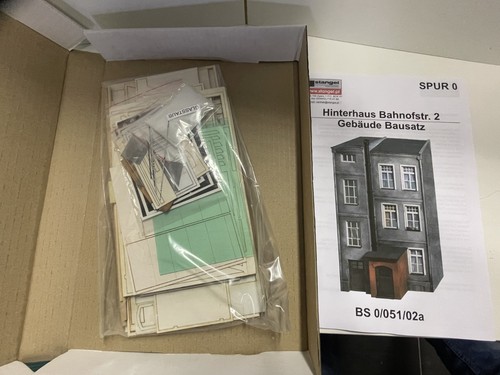 Spur hinterhaus 2 - spur,
