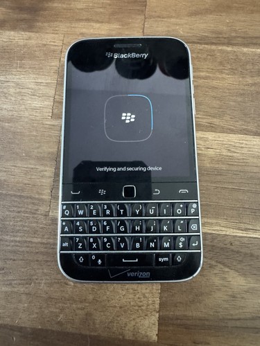 Blackberry q20 classic - blackberry,