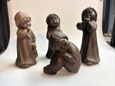 2511039 Julia Emma Limpke 4 x Tonfigur Statue Kunstskulptur 70er Jahre signiert