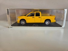 Spark 1/43 Dodge RAM SRT-10