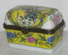 Porzellandose Kiste Box Döschen Sammlerdose Pillendose gelb Blumen Vogel 6x5x4