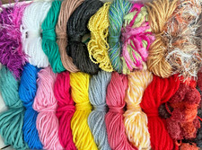 20 neue Wollreste zum Basteln Stricken Häkeln usw....(69