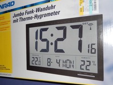 Digitale DCF-Wanduhr mit
