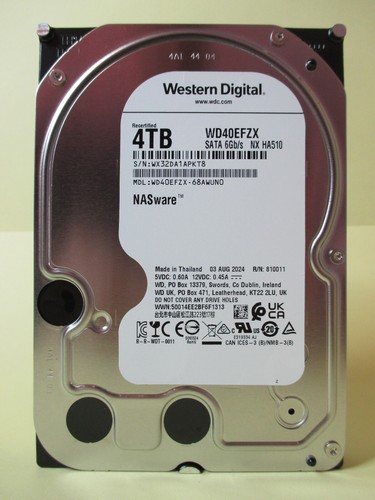 Western digital red - red,
