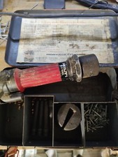 HILTI DX 100 Bolzenschussgerät, Koffer mit viel Zubehör, Bolzen Usw