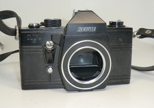 Revue ML SLR-Kamera-Body  DDR