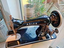 Alte Nähmaschine Marke Adler