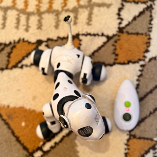 Elektrischer roboterhund - elektrischer, im
