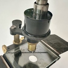 Leitz Messing Mikroskop Präparier - und Lupenmikroskop, nach H. Pfeifer