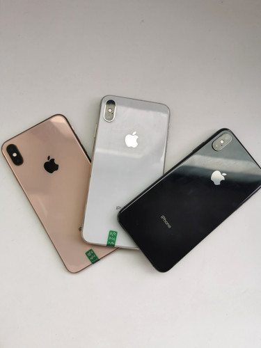 Apple iphone max 64 - iphone,