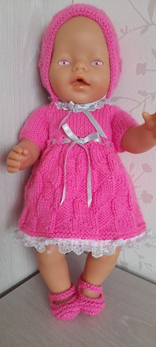Handgestrickte puppenkleidung - handgestrickte,