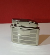 Altes CONSUL Benzinfeuerzeug