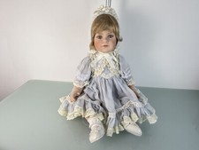 Künstlerpuppe Thelma Resch Porzellan Puppe 62 cm. Guter Zustand 