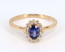 Natürlicher Blauer Saphir Und