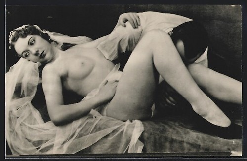 Foto nackte frau wird von - nackte,