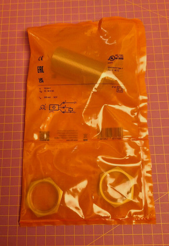 Ifm induktiver sensor ii5689 - induktiver,
