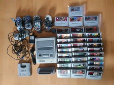 Super Nintendo Entertainment System Sammlung mit 33 Spielen & 5 Controller Etc.