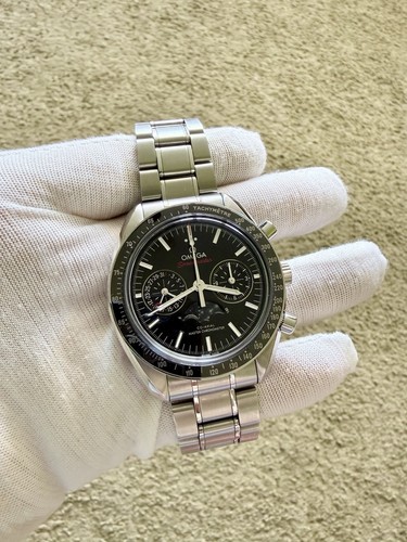 Omega speedmaster moonphase - omega,