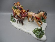 Villeroy Boch Pferdeschlitten Christmas Toy's  Kinder Pferd Hund Hase Geschenke