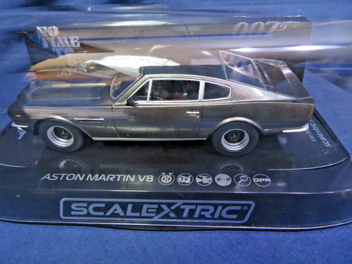 Neu scalextric c4203 aston - neu,