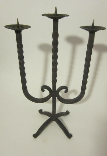 Gusseiserner kerzenständer - gusseiserner,