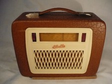 DDR   RFT  STERN  RÖHRENKOFFERRADIO   " LIBELLE  4 D61 "  spielt,  TOP  RARITÄT