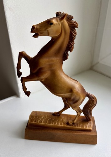 Dekofigur steigendes pferd - steigendes,