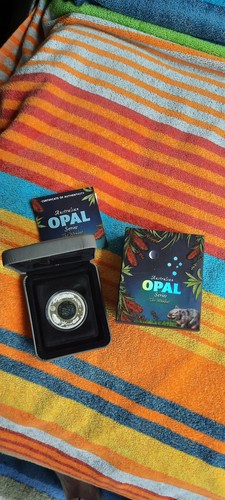 Münze opal series wombat - series, top