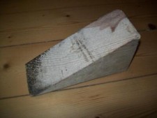 Holzkeil ca. 18 cm lang (A)