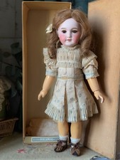 Wunderschönes Zwillingsbaby