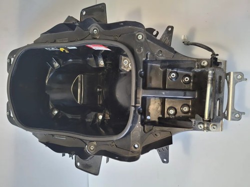 Helmfach yamaha max 530 - yamaha,