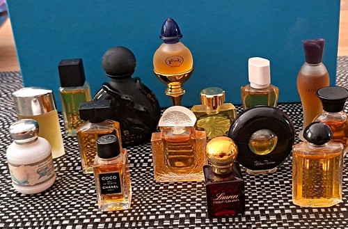 Coco chanel armani - chanel,,