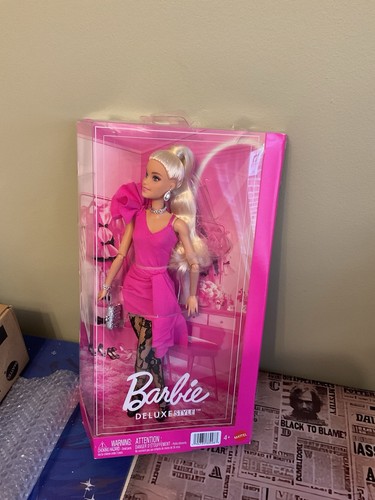 Barbie deluxe style - deluxe,
