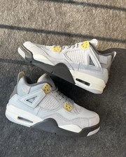 Nike Air Jordan 4 Photon Dust