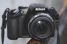 NIKON COOLPIX P100 DIGTALKAMERA 10,3 MP Digicam  26 x opt.Zoom schwarz
