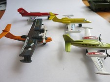 4 ältere Matchbox-Flugzeuge