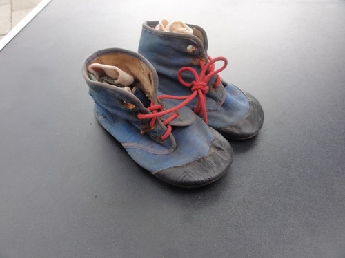 Alte puppenschuhe - alte,