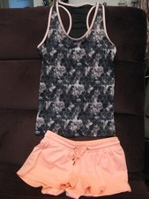 Sportset, ärmellos Shirt mit kurzer Hose, Damen Gr. 36/38 - S