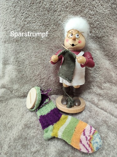 Selbstgestrickter sparstrumpf - selbstgestrickter,