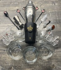 Gläser und Stirrer von Havana