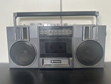 VINTAGE Boombox Hitachi