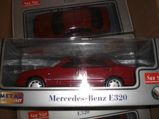 Mercedes Benz E320 Red - 1:18