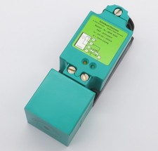 Näherungsschalter Schönbuch IBHK 4020 Induktiver Sensor R40 PNP NO+NC Sn: 15mm