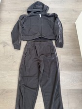 Trainingsanzug von Adidas Gr S