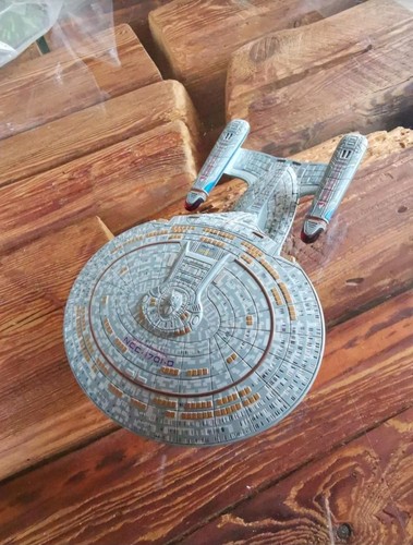 Star trek enterprise d - trek,