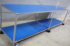 USM Haller Lowboard Regal Medienboard blau Rollen Sideboard 150er