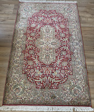 Handgeknüpfter Wollteppich