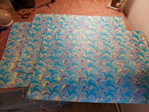 Schönes hand marmorpapier - x,
